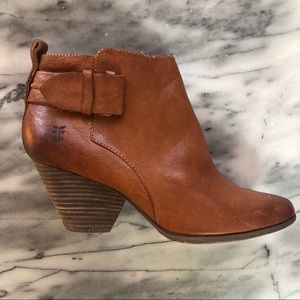 Frye Booties size 8 like new boots Reina